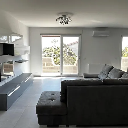 Apartment Casa Confort A Due Passi Dal Mare *